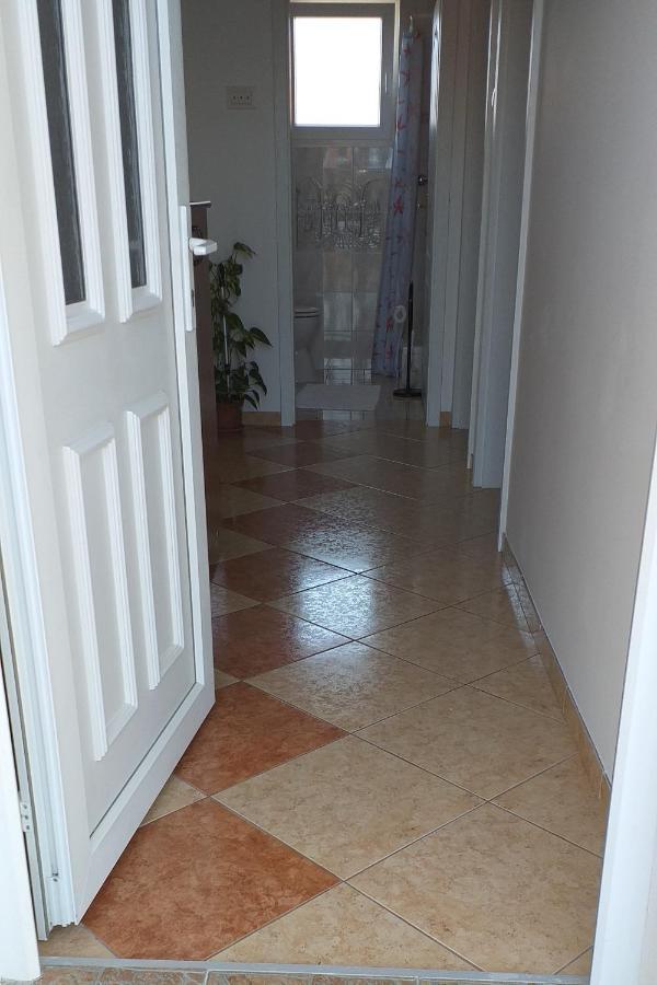 Apartments By The Sea Dramalj, Crikvenica - 2376 ภายนอก รูปภาพ