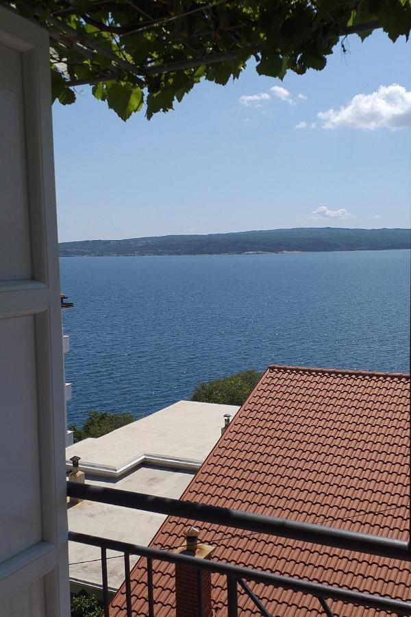 Apartments By The Sea Dramalj, Crikvenica - 2376 ภายนอก รูปภาพ