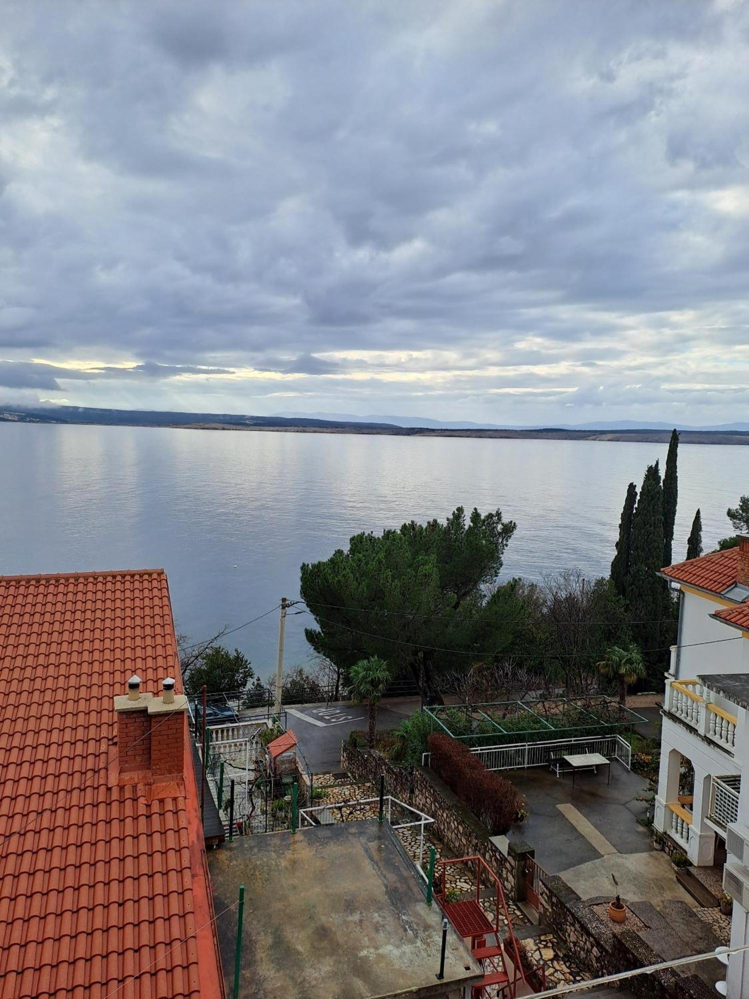 Apartments By The Sea Dramalj, Crikvenica - 2376 ภายนอก รูปภาพ